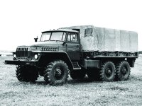 Zvezda sowjetischer LKW Ural Truck 1:100 Plastik Model Bausatz 7417