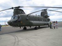 Italeri CHINOOK HC.2 CH-47F Schwerlast Hubschrauber 1:48...