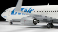 Zvezda 7019 Boeing 737-800 Passagier Flugzeug Plastik Kit Bausatz 1:144