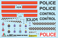 Italeri 3657 Ford Transit MK Police Polizei M1:24 unlackierter Plastik Bausatz