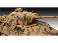 Revell Panther Ausf. D Panzer Modellbausatz Geschenkset mit Basiszubehör 1:35
