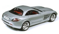 Tamiya 1:24 Mercedes-Benz SLR McLaren Street Modellbausatz 300024290