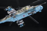 ZVEZDA Sowjetischer Kampfhubschrauber MI-24P MIL 1/48 Modellbausatz