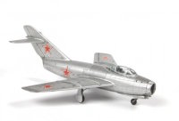 ZVEDZA Sowjetisches Jagdflugzeug MiG-15 „Fagot“ Modellbausatz 1:72